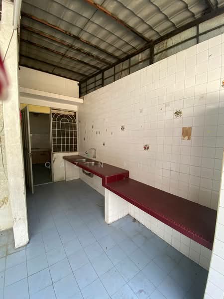 2-storey Terraced House for Sale in Bercham (Ipoh) - Qazin Khoo - Kitchen - PropertyGuru.com.my