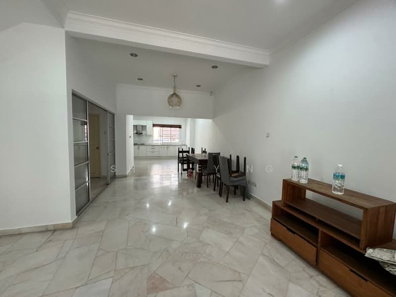 Rumah Teres 2 Tingkat untuk Disewa di Ara Damansara (Selangor) - Shirley Ng - Living Room - PropertyGuru.com.my