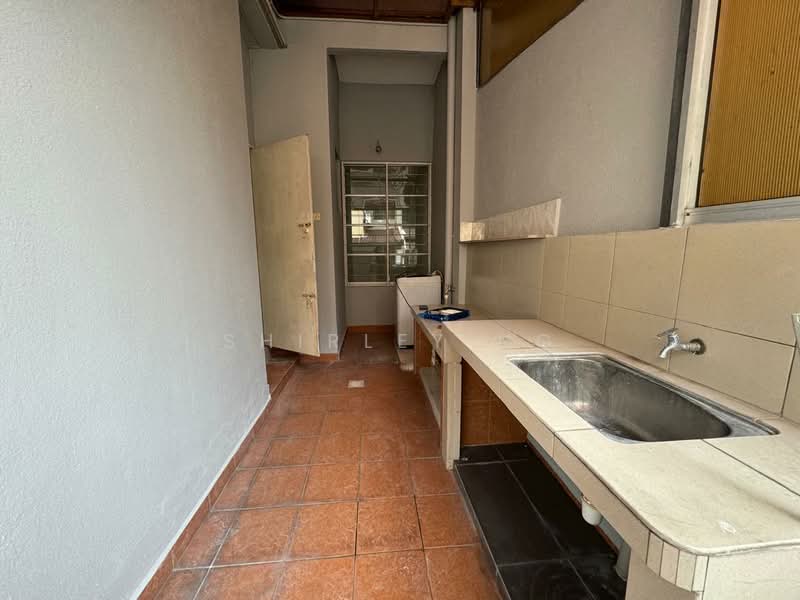 Rumah Teres 2 Tingkat untuk Disewa di Ara Damansara (Selangor) - Shirley Ng - Kitchen - PropertyGuru.com.my