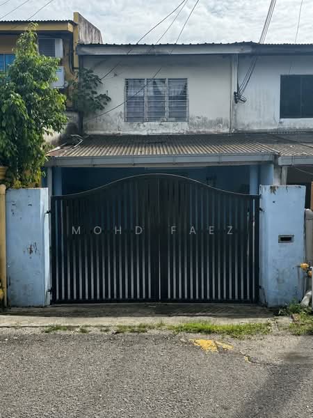 2-storey Terraced House for Sale in Taman Nora (Ulu Tiram) - Mohd Faez - Exterior - PropertyGuru.com.my