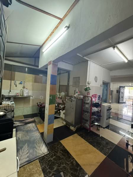 2-storey Terraced House for Sale in Taman Nora (Ulu Tiram) - Mohd Faez - Kitchen - PropertyGuru.com.my
