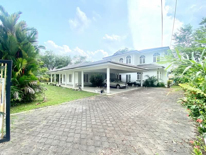 Bungalow for Sale in Seksyen 6 (Shah Alam) - Sa'a Nordin - Exterior - PropertyGuru.com.my