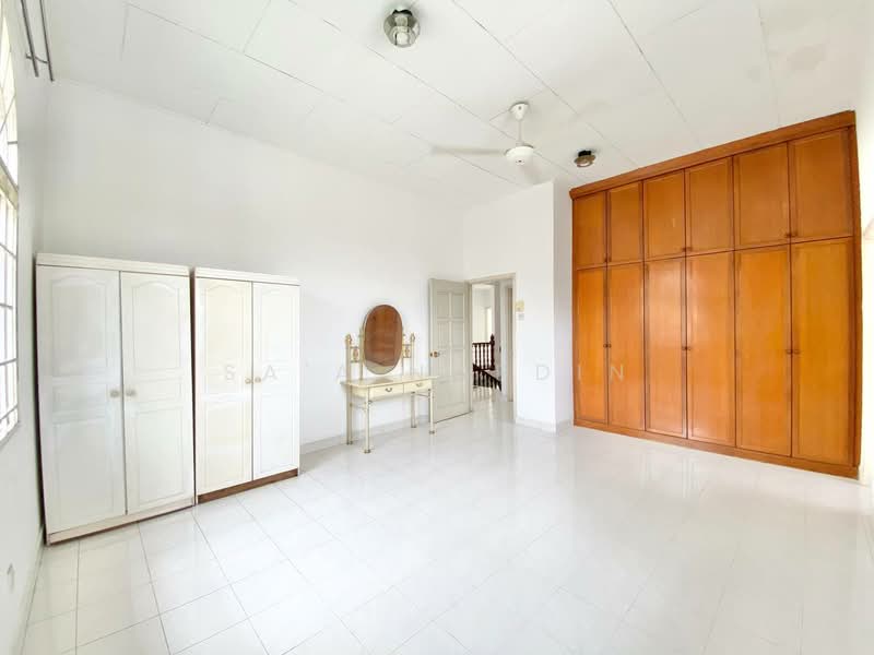 Bungalow for Sale in Seksyen 6 (Shah Alam) - Sa'a Nordin - Bedroom - PropertyGuru.com.my