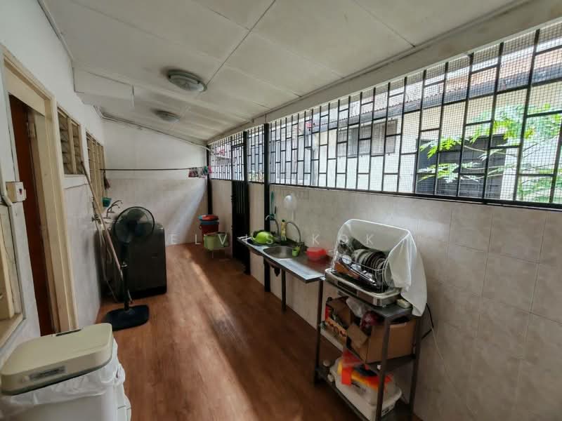 2-storey Terraced House for Sale in Taman Tun Dr Ismail (Kuala Lumpur) - Elvis Kok - Kitchen - PropertyGuru.com.my
