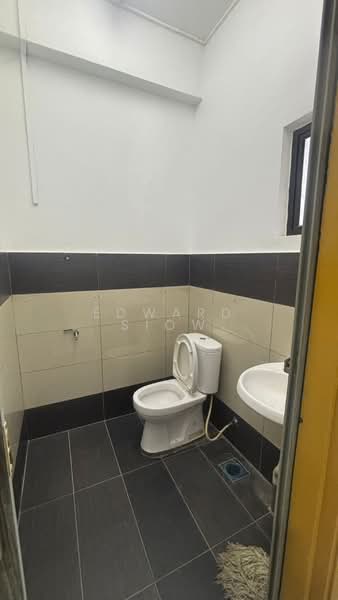 Rumah Teres 1 Tingkat untuk Disewa di Ulu Tiram (Johor) - Edward Siow - Bathroom - PropertyGuru.com.my