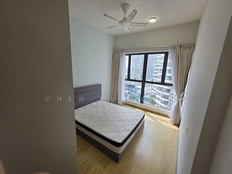 Condominium for Rent at Bay Laurel @ Country Garden Danga Bay - Chew Yun Chan - Bedroom - PropertyGuru.com.my