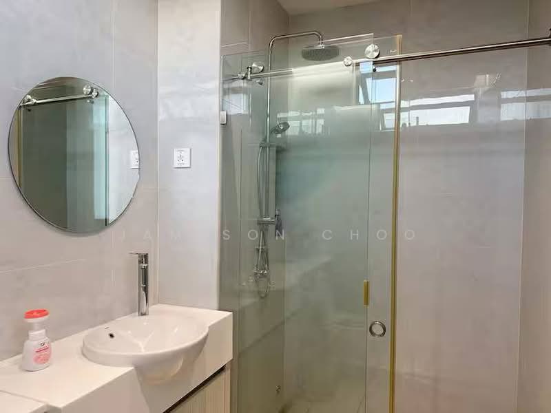 Servis Apartment untuk Dijual di Setia Sky 88 - Jameson Choo - Bathroom - PropertyGuru.com.my