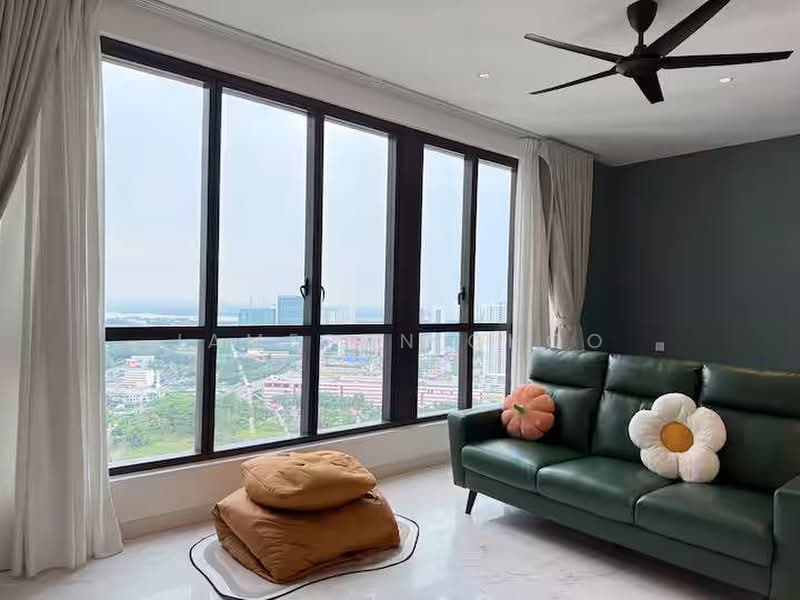 Servis Apartment untuk Dijual di Setia Sky 88 - Jameson Choo - Living Room - PropertyGuru.com.my