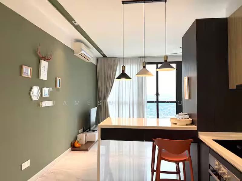 Servis Apartment untuk Dijual di Setia Sky 88 - Jameson Choo - Living Room - PropertyGuru.com.my