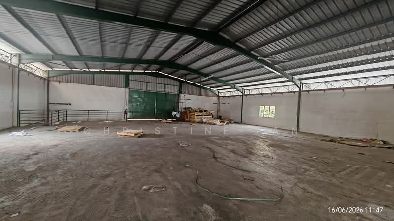 Banglo Komersial untuk Disewa di Kampung Baru Subang (Sungai Buloh) - Christine Tan - PropertyGuru.com.my