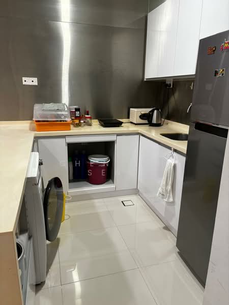 Service Residence for Sale at Camellia Serviced Suites - Chen Kah Seng - Kitchen - PropertyGuru.com.my