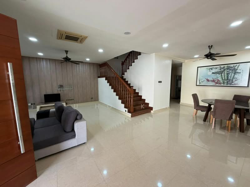 Semi-Detached House for Sale in Taman Perling (Perling) - U Hon Kun - Living Room - PropertyGuru.com.my