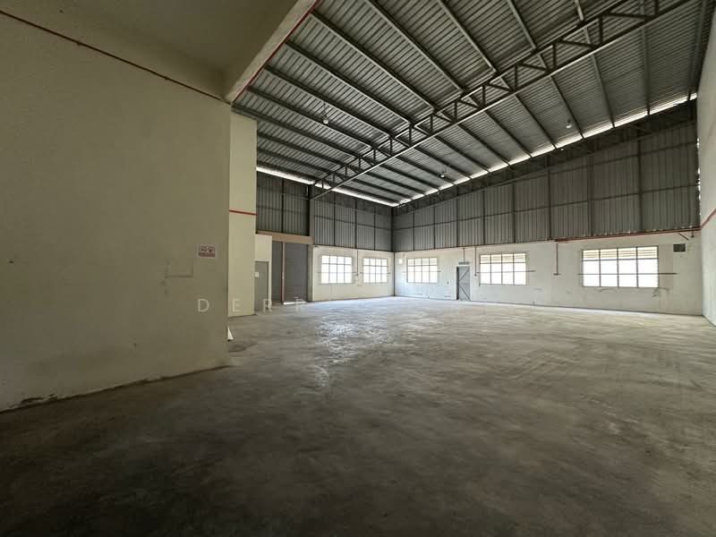 Gudang untuk Dijual di Kawasan Perindustrian Ringan Saga (Sungai Petani) - Derrick Ng - Interior - PropertyGuru.com.my