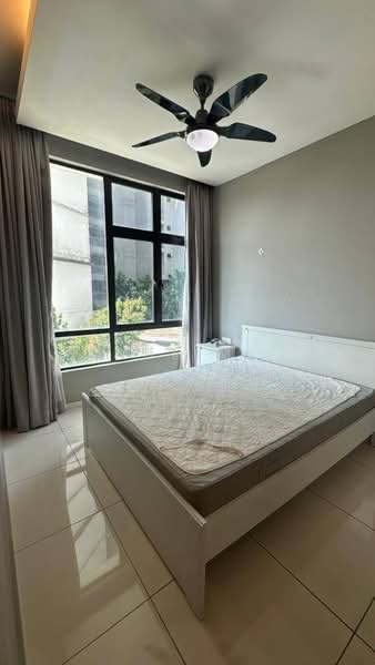 Service Residence for Sale at D'Summit Residences - ZULHILMI . - PropertyGuru.com.my