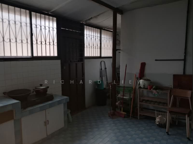 1-storey Terraced House for Sale in SS3 (Petaling Jaya) - Richard Liew - Kitchen - PropertyGuru.com.my