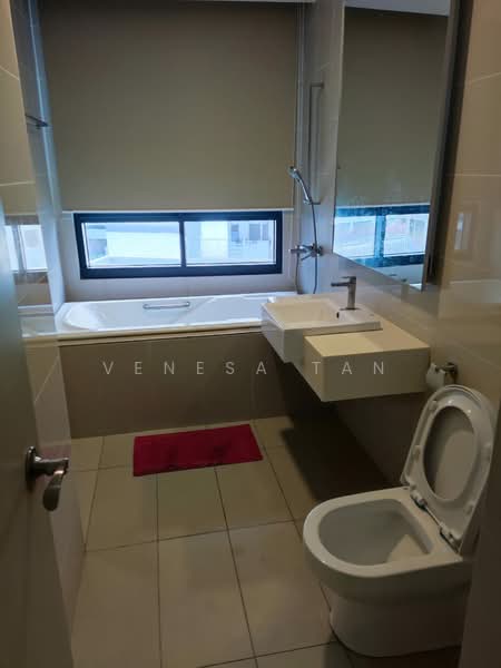 Service Residence for Rent at KL Gateway Residences - Venesa Tan - Bathroom - PropertyGuru.com.my