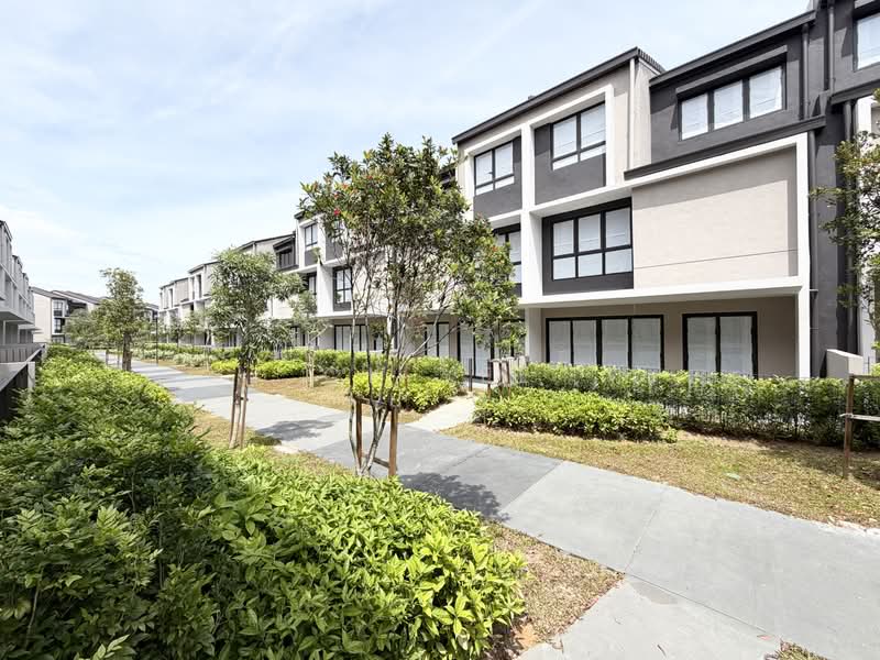 Terraced House for Sale in Taman Bukit Serdang (Seri Kembangan) - CK Yee - Exterior - PropertyGuru.com.my