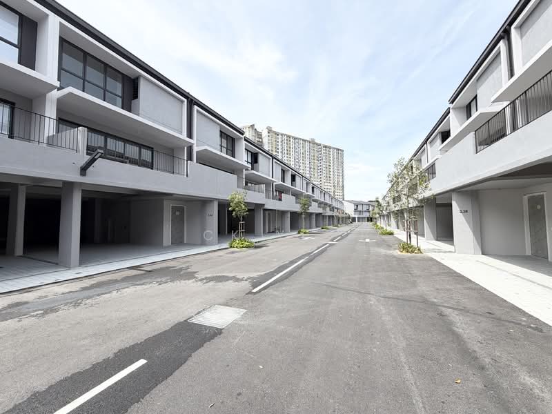 Terraced House for Sale in Taman Bukit Serdang (Seri Kembangan) - CK Yee - Exterior - PropertyGuru.com.my