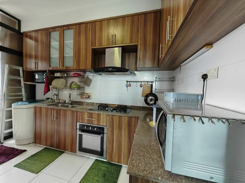 Service Residence for Sale at The Sky Executive Suites - YC Fung - Kitchen - PropertyGuru.com.my