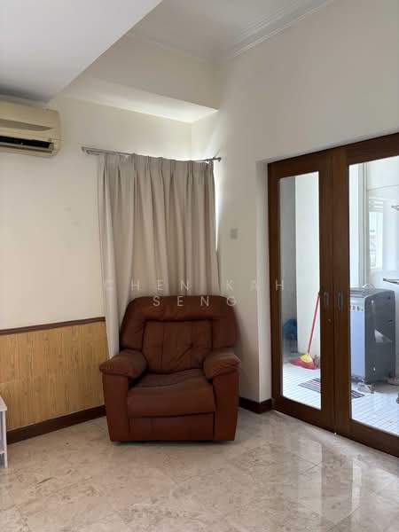 Kondominium untuk Dijual di 10 Semantan Suites - Chen Kah Seng - Living Room - PropertyGuru.com.my