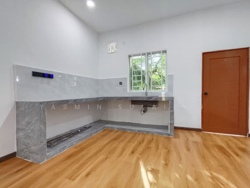 Rumah Teres 1 Tingkat untuk Dijual di Senawang (Negeri Sembilan) - Yasmin Sulaiman - Kitchen - PropertyGuru.com.my