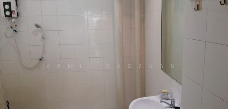 Condominium for Rent at Bam Villa - Kamil Radzuan - Bathroom - PropertyGuru.com.my