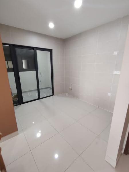 Service Residence for Rent at KR7 Residences - Vennis Hai - PropertyGuru.com.my