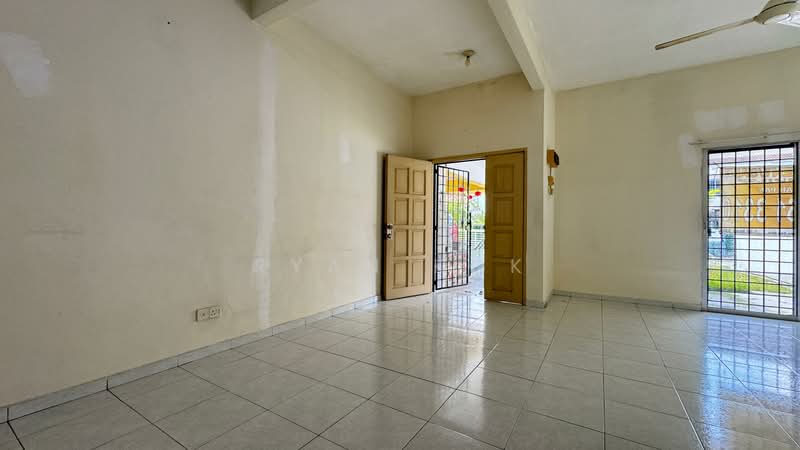 2-storey Terraced House for Sale in Seremban 2 (Negeri Sembilan) - Ryan Kok - PropertyGuru.com.my