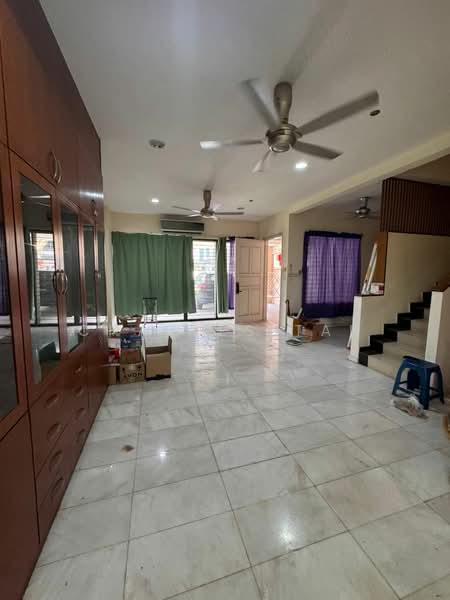 3-storey Terraced House for Sale in Taman Esplanad (Bukit Jalil) - Charles Tan - PropertyGuru.com.my