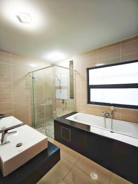 Rumah Teres untuk Disewa di Iskandar Puteri (Nusajaya) (Johor) - Jimmy Ooi - Bathroom - PropertyGuru.com.my