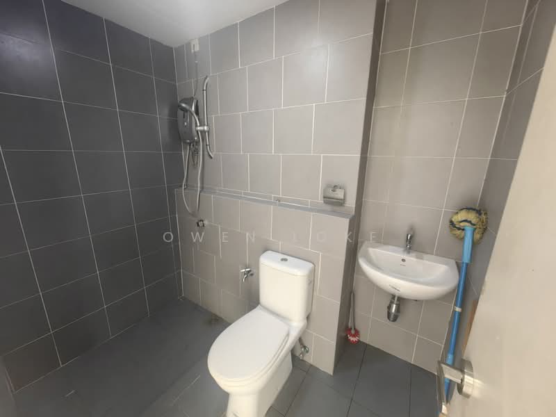 Servis Apartment untuk Disewa di Flexis @ One South - Owen Loke - Bathroom - PropertyGuru.com.my