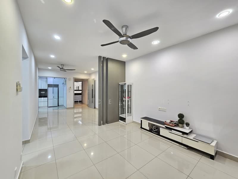 Condominium for Sale at Gardens Ville - Alice Teoh - Living Room - PropertyGuru.com.my