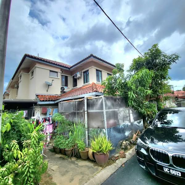 Rumah Berkembar untuk Dijual di Bangi (Selangor) - Yasmin Sulaiman - Exterior - PropertyGuru.com.my