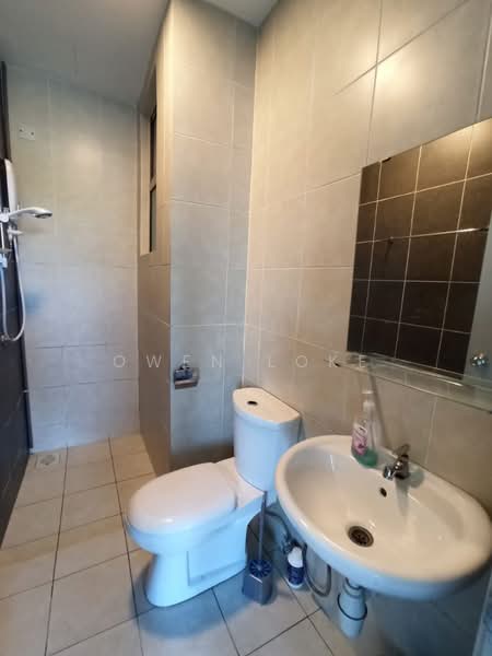 Servis Apartment untuk Disewa di The Zizz @ Damansara North - Owen Loke - Bathroom - PropertyGuru.com.my