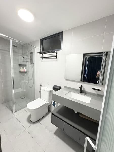 Condominium for Rent at Anggun Residences - Louis Chuah - Bathroom - PropertyGuru.com.my