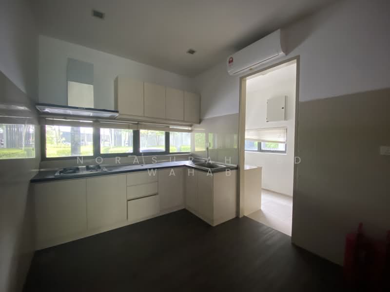 Zero-Lot Bungalow for Rent in Cyberjaya (Selangor) - Norasurah Abd Wahab - Kitchen - PropertyGuru.com.my