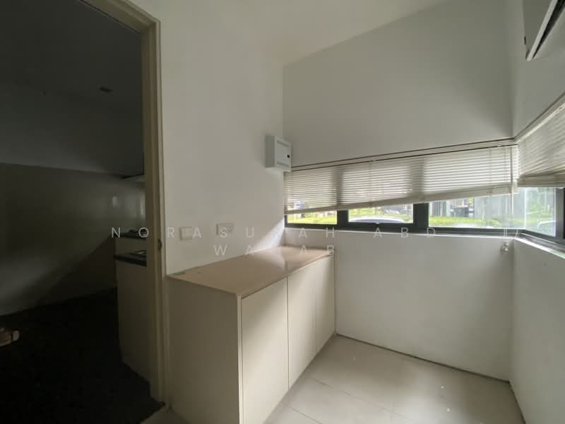 Zero-Lot Bungalow for Rent in Cyberjaya (Selangor) - Norasurah Abd Wahab - Kitchen - PropertyGuru.com.my