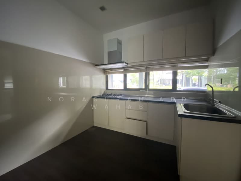 Zero-Lot Bungalow for Rent in Cyberjaya (Selangor) - Norasurah Abd Wahab - Kitchen - PropertyGuru.com.my