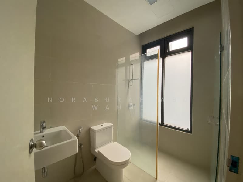 Zero-Lot Bungalow for Rent in Cyberjaya (Selangor) - Norasurah Abd Wahab - Bathroom - PropertyGuru.com.my