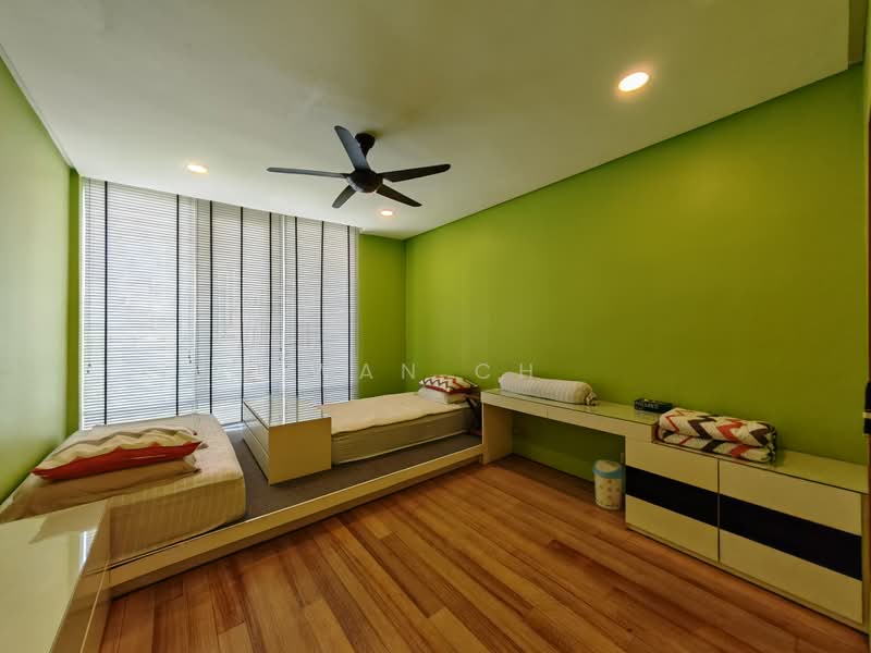 Servis Apartment untuk Dijual di The Oval - Wan CH - Bedroom - PropertyGuru.com.my
