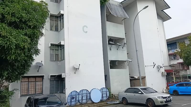 Flat for Sale at Taman Scientex - Steve Tey - Exterior - PropertyGuru.com.my