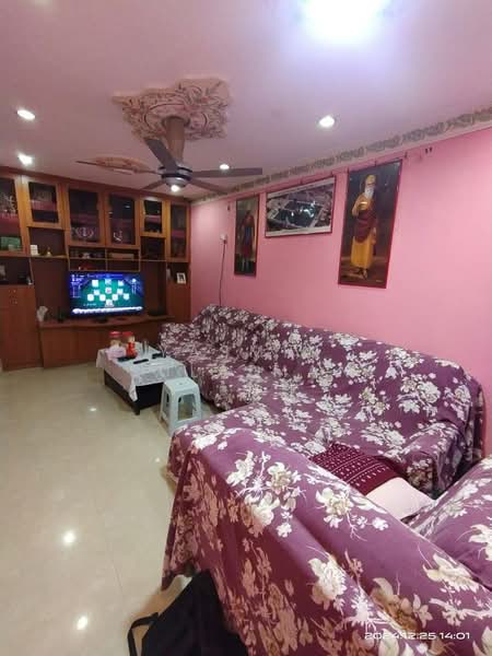 Rumah Teres 1 Tingkat untuk Dijual di Seri Kembangan (Selangor) - Yasmin Sulaiman - Living Room - PropertyGuru.com.my