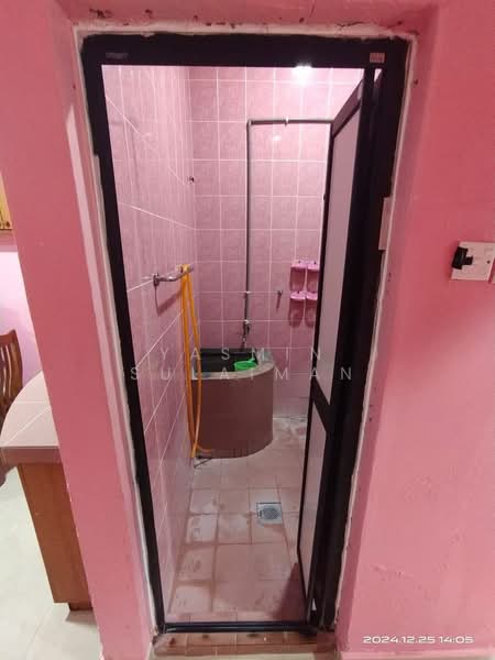 Rumah Teres 1 Tingkat untuk Dijual di Seri Kembangan (Selangor) - Yasmin Sulaiman - PropertyGuru.com.my
