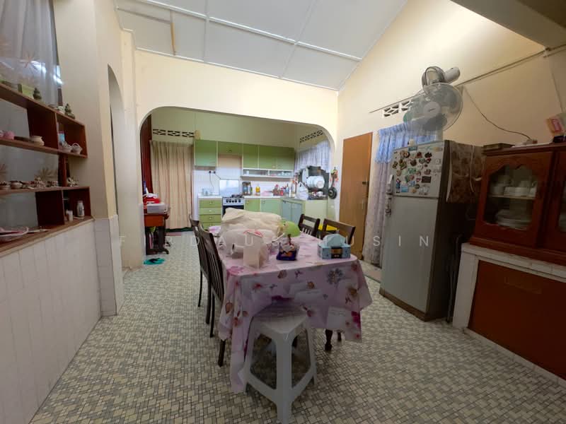 1-storey Terraced House for Sale in Seksyen 14 (Petaling Jaya) - Firdaus Husin - PropertyGuru.com.my