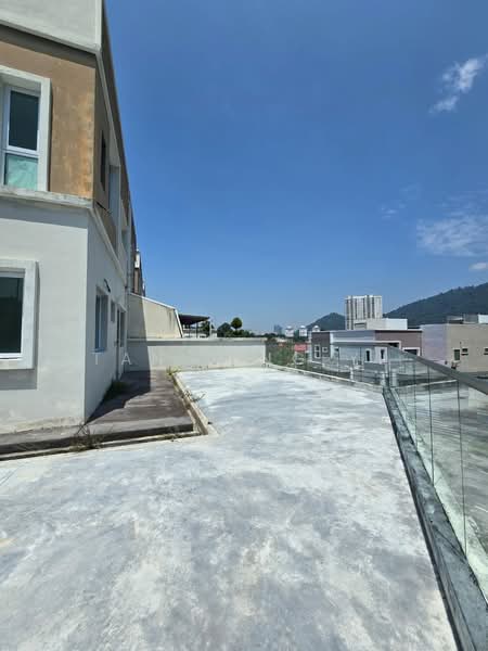 Semi-Detached House for Sale in Gelugor (Penang) - Tan Jing Yi - Exterior - PropertyGuru.com.my