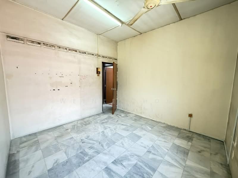 Rumah Teres 2 Tingkat untuk Dijual di Taman Johor Jaya (Johor Bahru) - Weinie Chon - PropertyGuru.com.my