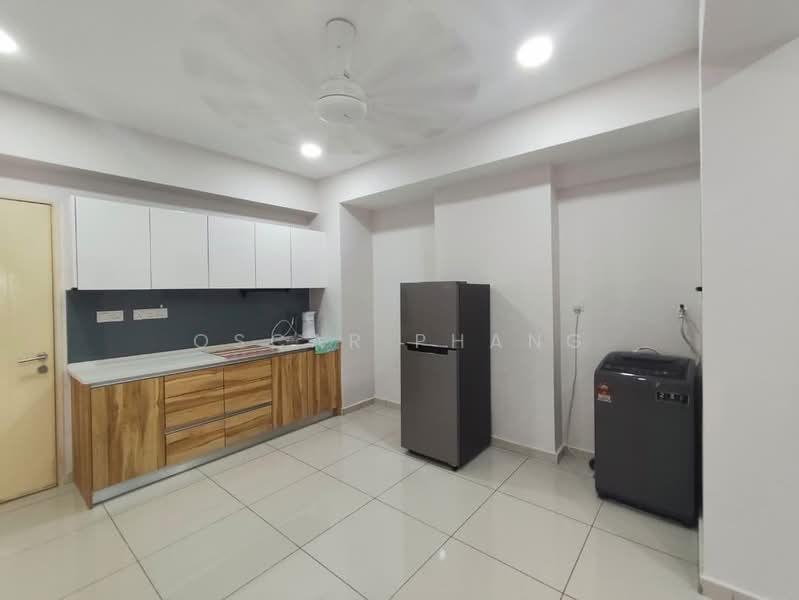 Servis Apartment untuk Disewa di Avenue D'Vogue - Oscar Phang - Kitchen - PropertyGuru.com.my
