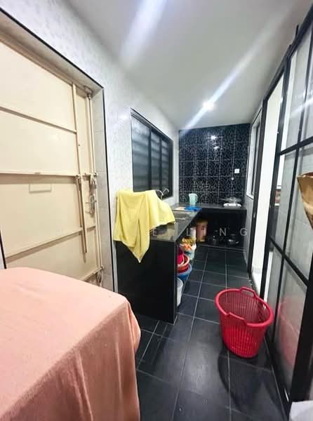 1-storey Terraced House for Sale in Station 18 (Ipoh) - Nicole Ling - Kitchen - PropertyGuru.com.my