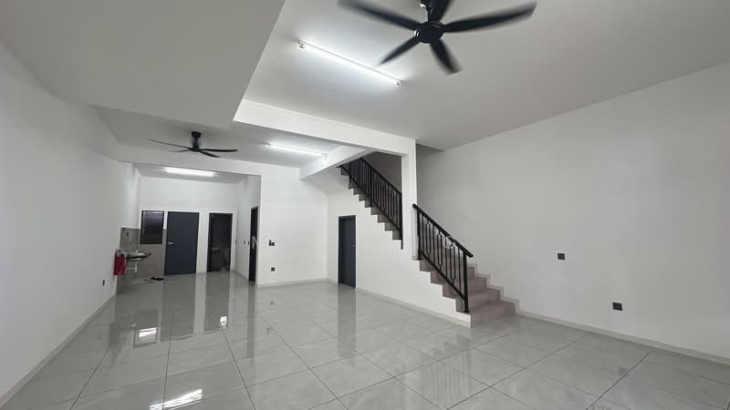 2-storey Terraced House for Rent in Bukit Katil (Melaka) - Mii Ong - Living Room - PropertyGuru.com.my
