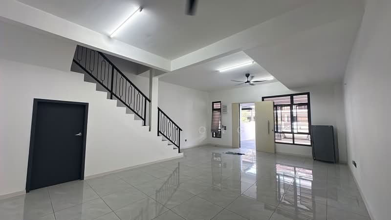 2-storey Terraced House for Rent in Bukit Katil (Melaka) - Mii Ong - Living Room - PropertyGuru.com.my
